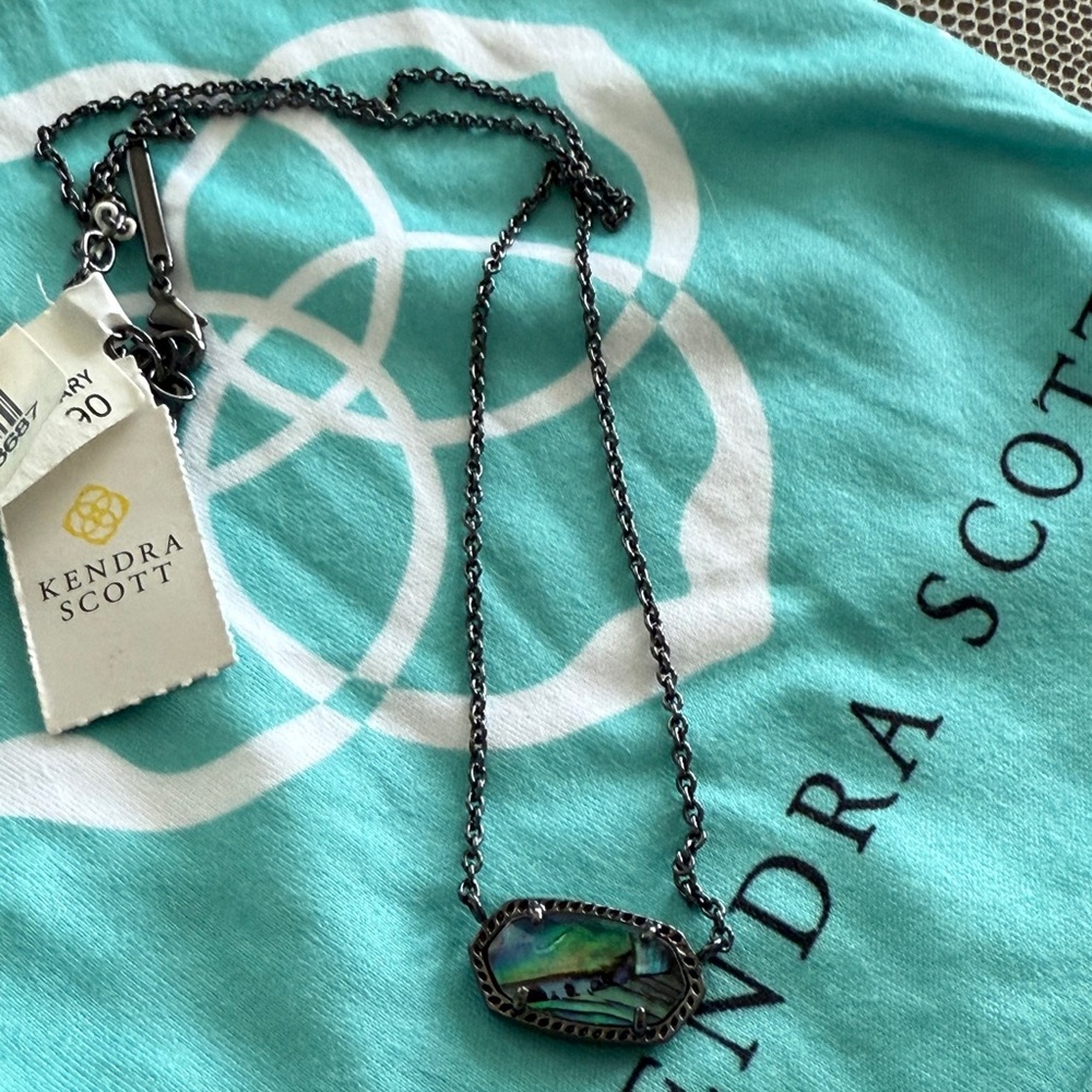 Kendra Scott Iridescent Pendant Necklace - Picture 2 of 5